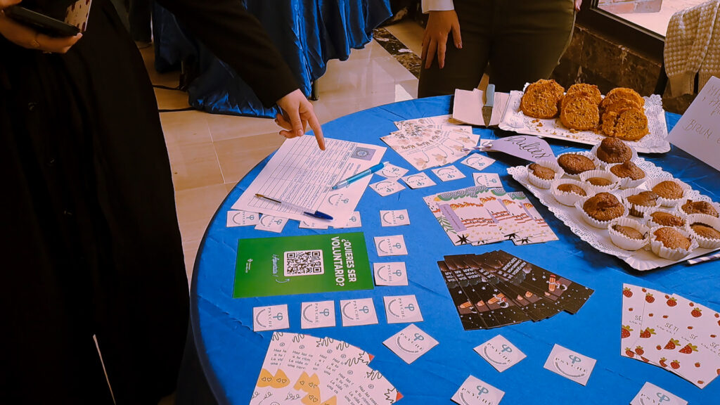 Booth at the volunteering fair of Psyché.